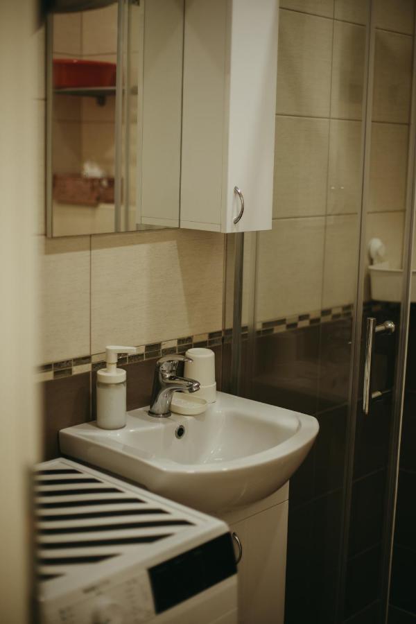 Apartman Bombonica Banja Koviljača エクステリア 写真